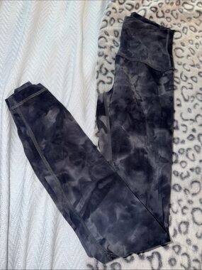 lululemon athletica Black High-Waist Workout Leggings